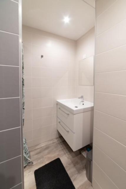Studio Green Proche De Lyon Meyzieu Εξωτερικό φωτογραφία